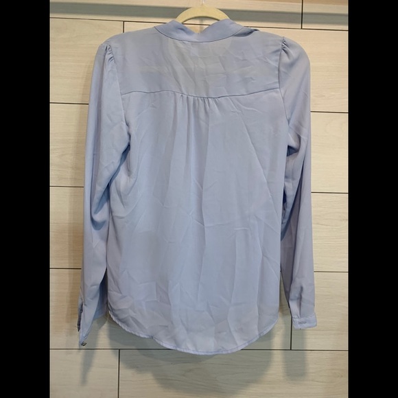 Light Blue Blouse with Pearl Collar - Picture 2 of 2